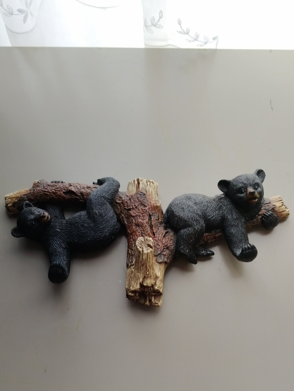 Black Bear Wall Art Décor - Resin Cubs on Log_key Holder